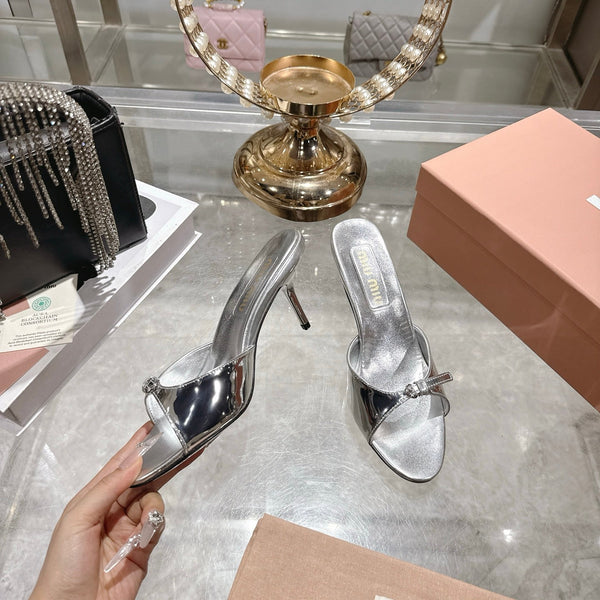 Miu Mules With Buckle Sliver Patent Leather 751335