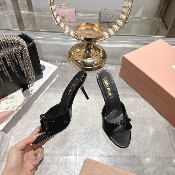 Miu Mules With Buckle Black Patent Leather 751336