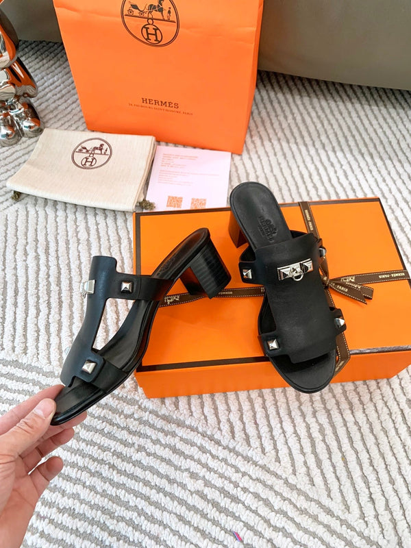 Sandalo HM Invincible 50 in pelle di agnello nera 963261