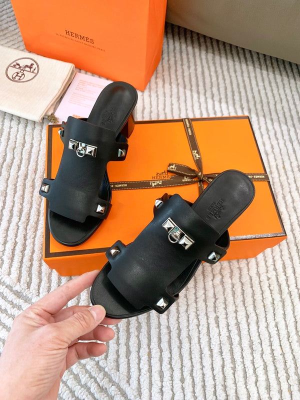 Sandalo HM Invincible 50 in pelle di agnello nera 963261