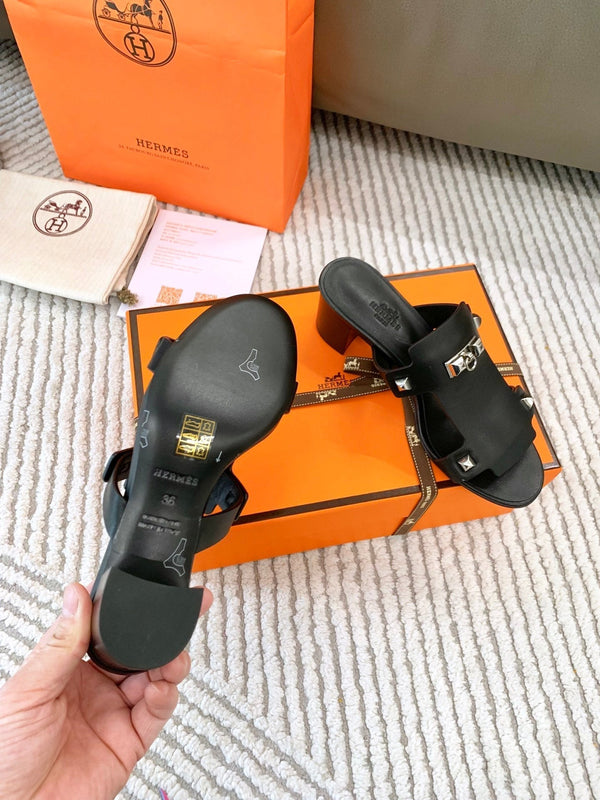 Sandalo HM Invincible 50 in pelle di agnello nera 963261
