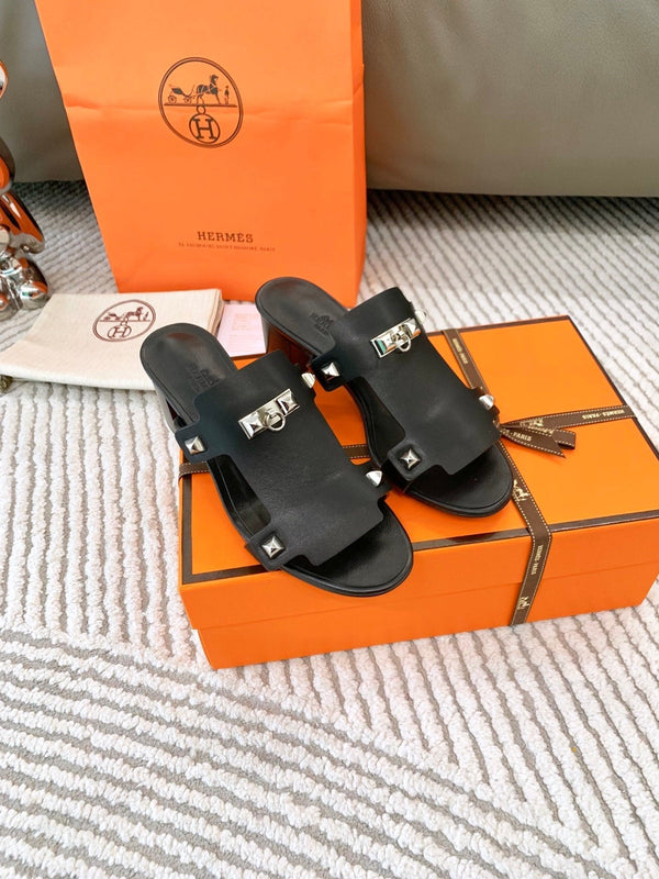 Sandalo HM Invincible 50 in pelle di agnello nera 963261