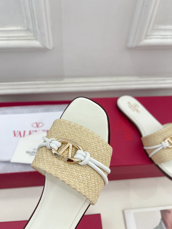 CIABATTA GARAVANI V LOGO SIGNATURE IN RAFIA BEIGE E PELLE DI VITELLO BIANCA