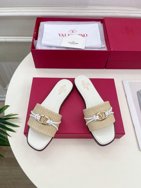 CIABATTA GARAVANI V LOGO SIGNATURE IN RAFIA BEIGE E PELLE DI VITELLO BIANCA