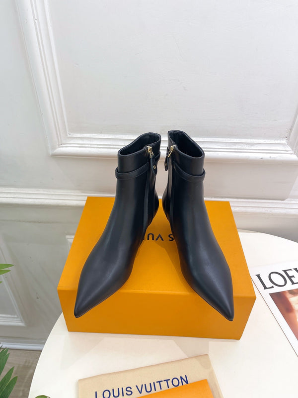 Stivaletto LV Stellar 40mm in pelle di vitello nera liscia