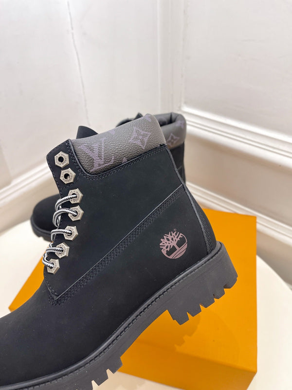 STIVALETTO MARTIN LV X TIMBERLAND IN CAMOSCIO NERO