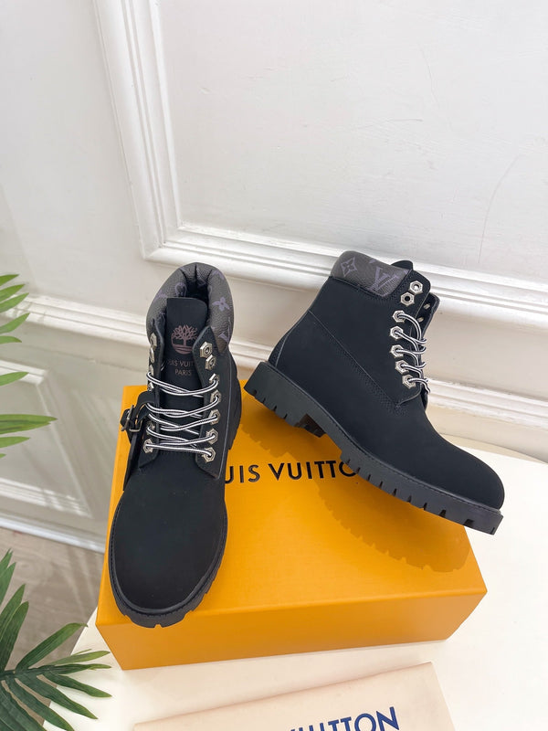 STIVALETTO MARTIN LV X TIMBERLAND IN CAMOSCIO NERO