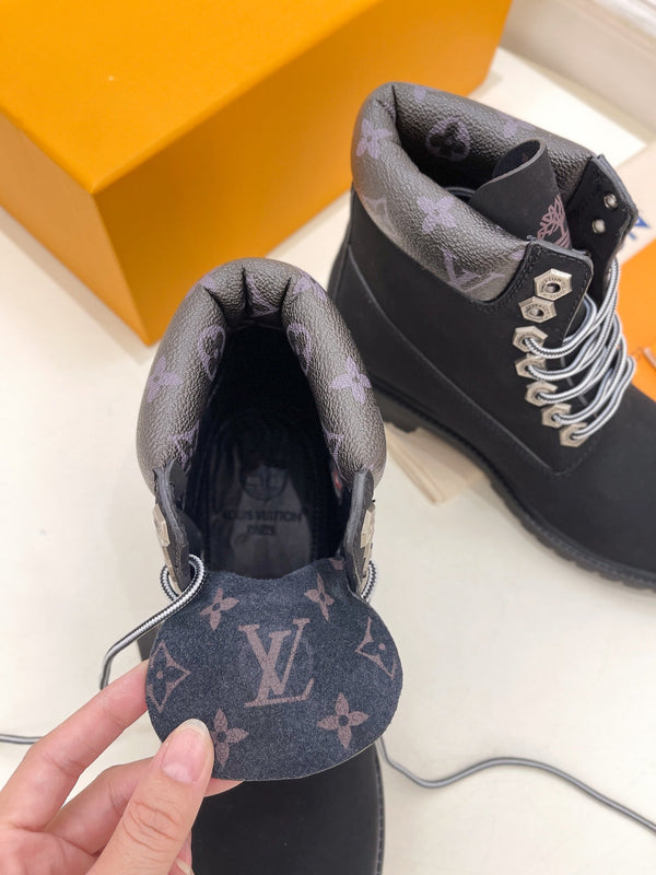 STIVALETTO MARTIN LV X TIMBERLAND IN CAMOSCIO NERO