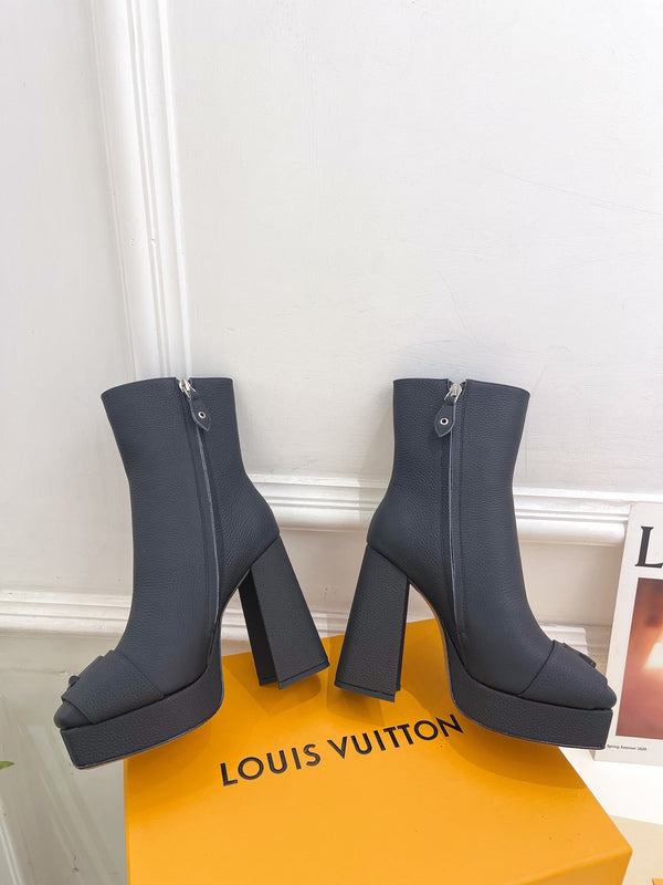 STIVALETTI TACCO BLOCK 9 CM IN VITELLO PEPPLE NERO