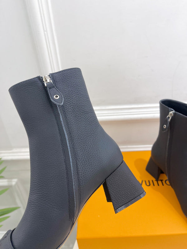 STIVALETTI TACCO BLOCK 5,5 CM IN VITELLO PEPPLE NERO