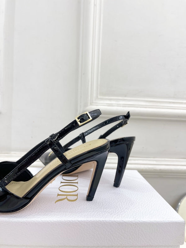 CD 25 Slingback Heel Black Patent Leather 307428