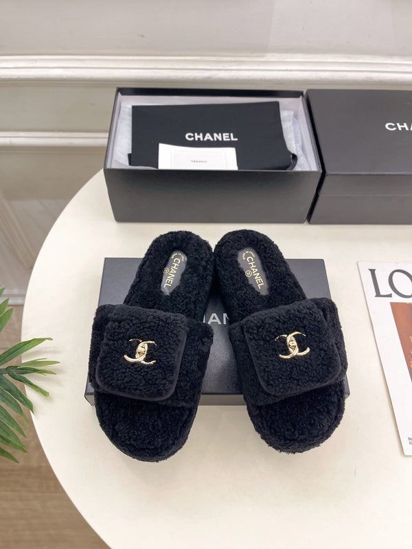 CC 25s Logo Slippers 50mm Black Wool GHW 435261