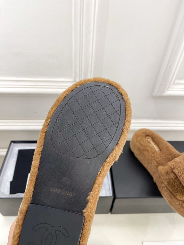 CC 25s Logo Slippers 50mm Brown Wool GHW 435263