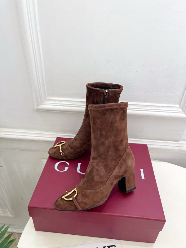 GG half-D chain buckle ankle boots brown suede 536055