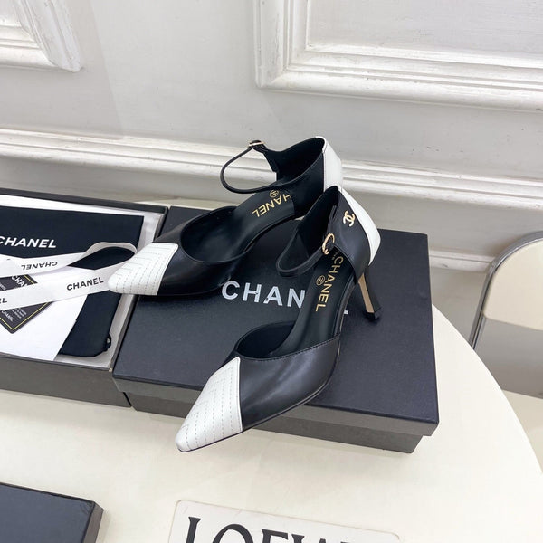 CC 26 SS Double C Bride arrière 7,5cm Cuir de veau blanc noir 586934