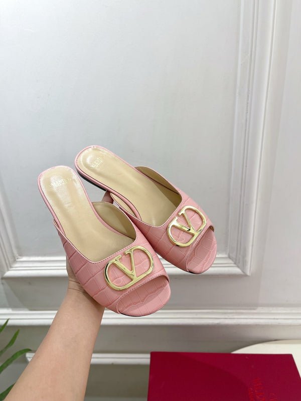Vlogo Slides Pink Croc-Embossed Leather 746267