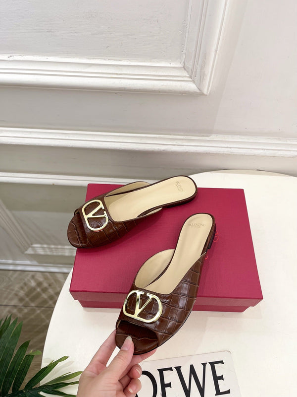Vlogo Slides Coffee Croc-Embossed Leather 746268