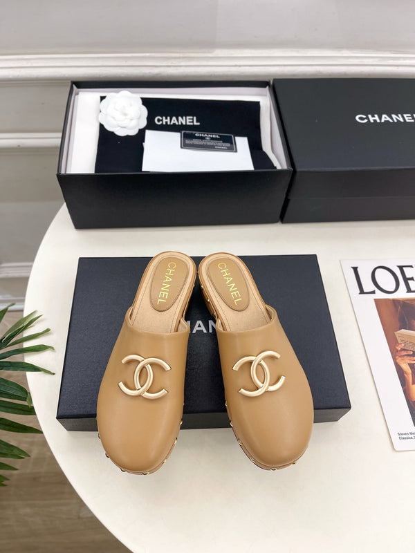 CC 26s Wood Platform Slip-on 3.5cm Beige Leather 891747