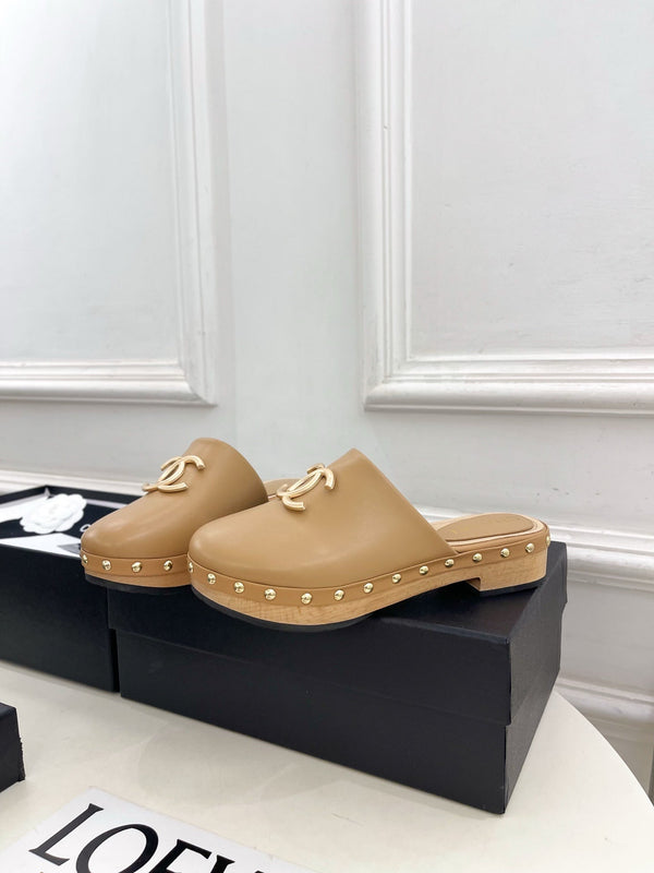 CC 26s Wood Platform Slip-on 3.5cm Beige Leather 891747