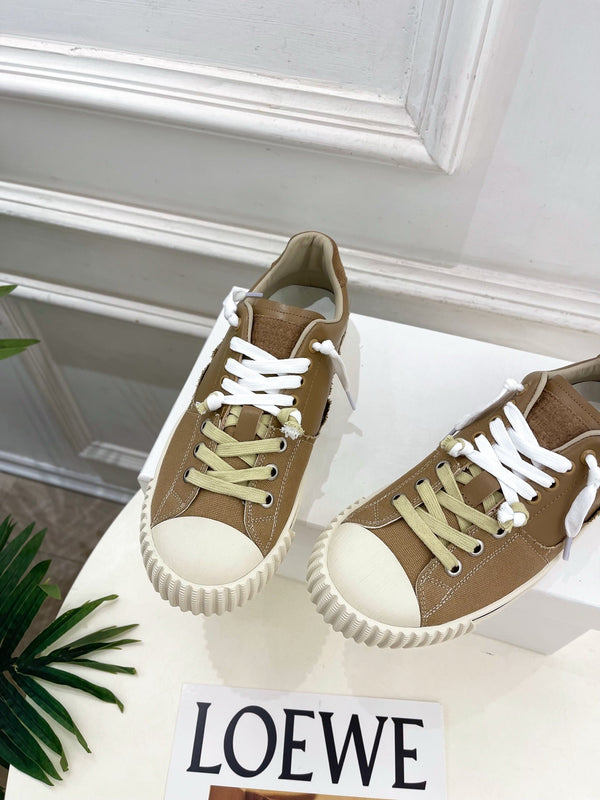 MM 26s New Evolution Sneakers Brown Calfskin 947486