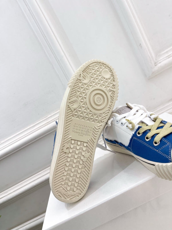 MM 26s New Evolution Sneakers White Blue Canvas Calfskin 947487
