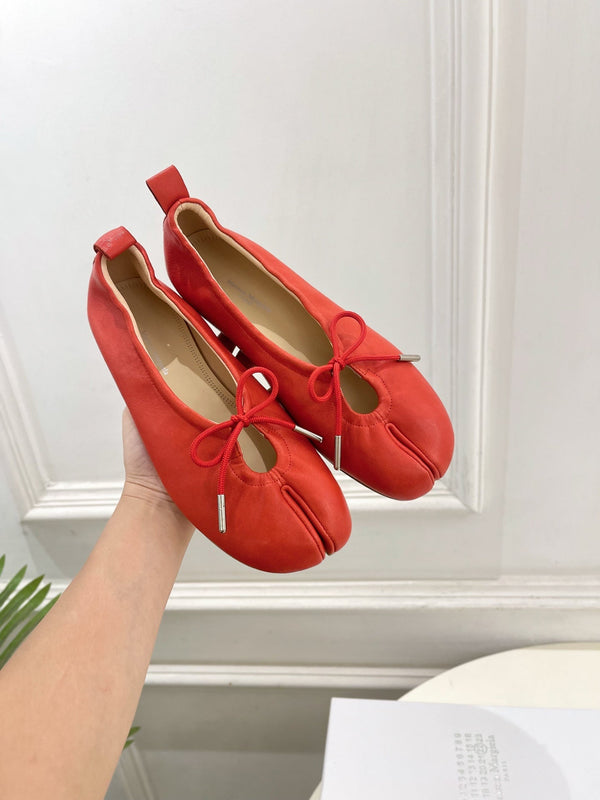 MM 26s Tabi Ballet Flats Red Lambskin 947490