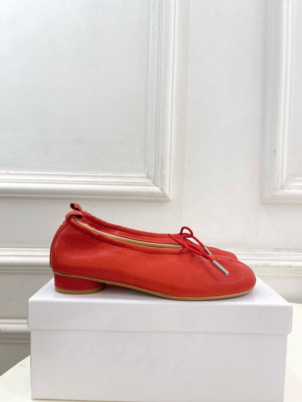 MM 26s Tabi Ballet Flats Red Lambskin 947490
