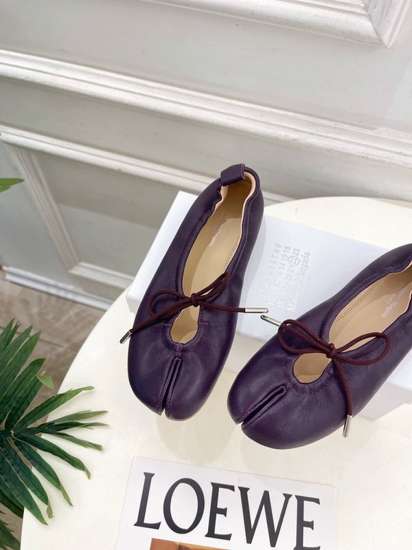 MM 26s Tabi Ballet Flats Plum Lambskin 947492