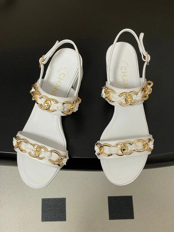 CC 26s Buckle Chain Sandals 55 White Sheepskin 649473