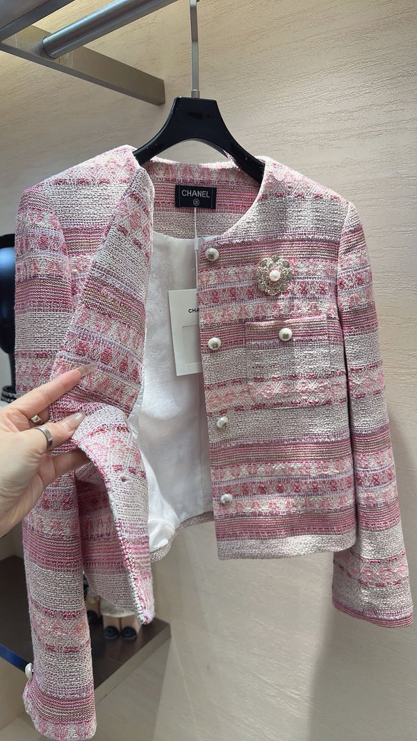 Veste Chanel 2026 en tweed rose et blanc