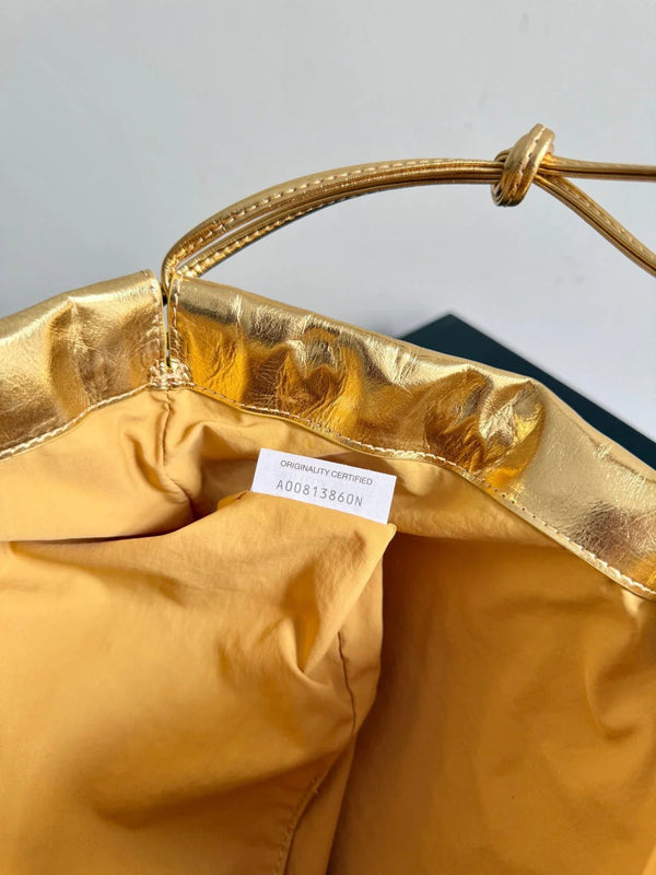 Bottega Veneta 2026 Sac à Poussière Cuir Laminé Doré