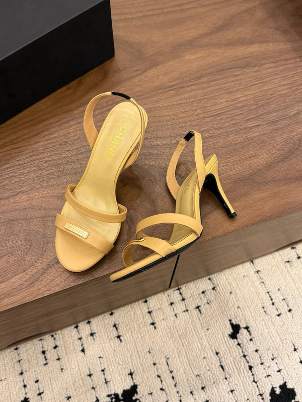 CC 26s Sandales 80 Cuir d'agneau beige 183529