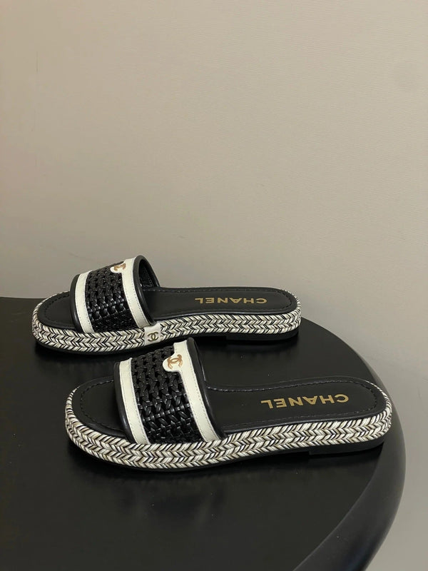 CC 26s Chaussons compensés Cuir de vachette noir 649461