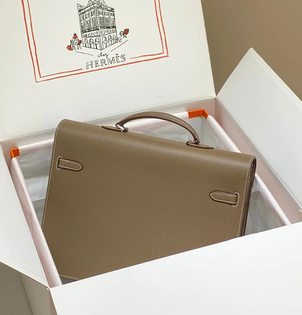 KELLY DEPECHES 38 BRIEFCASE IN ETOUPE TOGO CALFSKIN SILVER HARDWARE