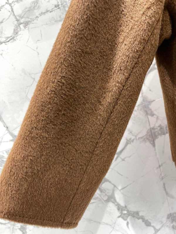 MAX MARA MANTEAU LONG EN FOURRURE 25S 114