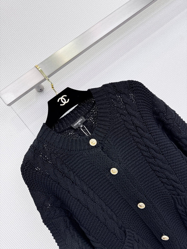 CHANEL 25S CARDIGAN EN MAILLE 579