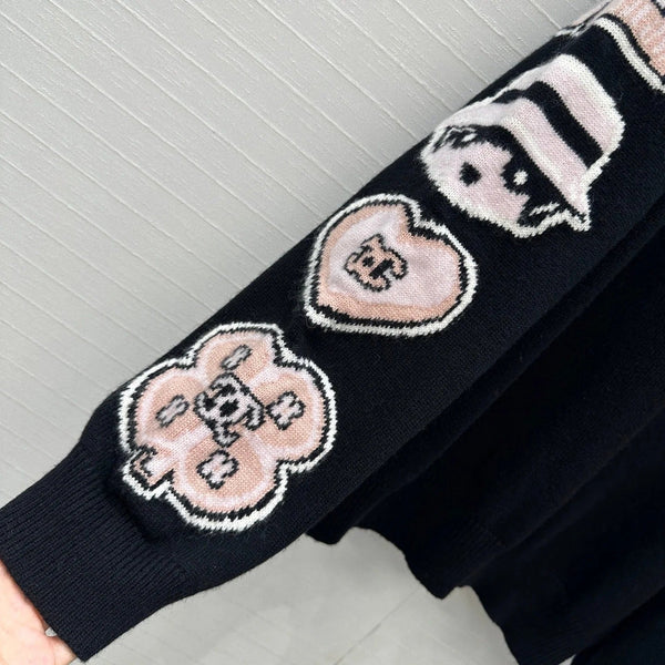 CHANEL KNITTED SWEATER STYLE 54