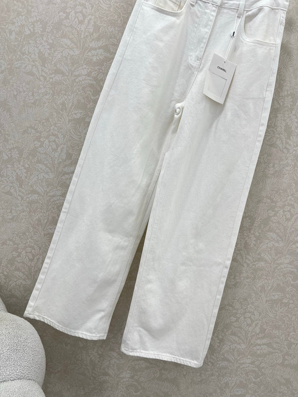 CHANEL PLAIN WHITE DENIM PANTS 275041