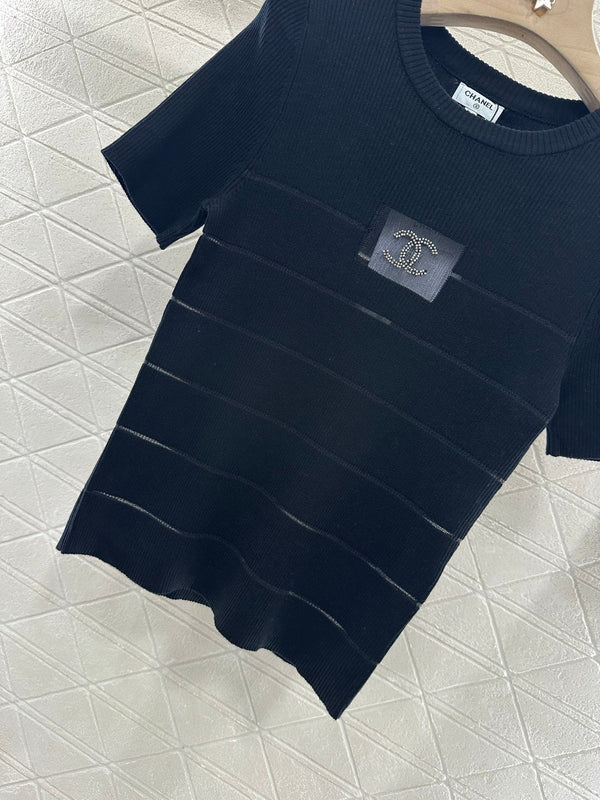 CHANEL FITTED SHORT-SLEEVE KNIT TOP 276496