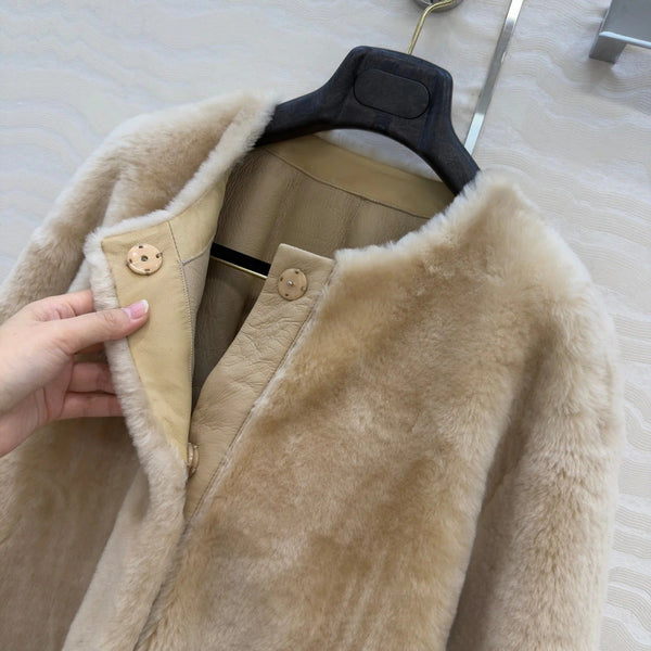 MANTEAU EN PEAU DE MOUTON MAX MARA 25S 005