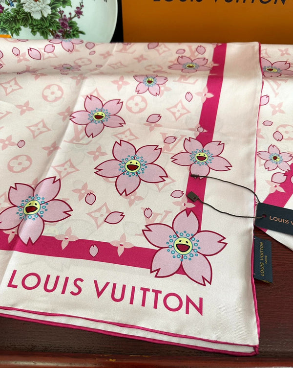 LV SCARF 90 CM IN SILK 723122