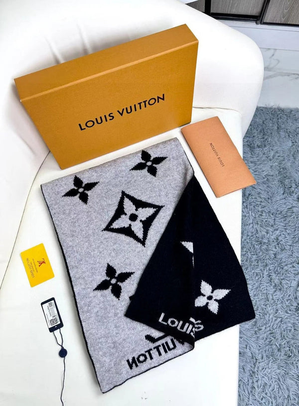 LV SCARF 180 CM IN CASHMERE 700777