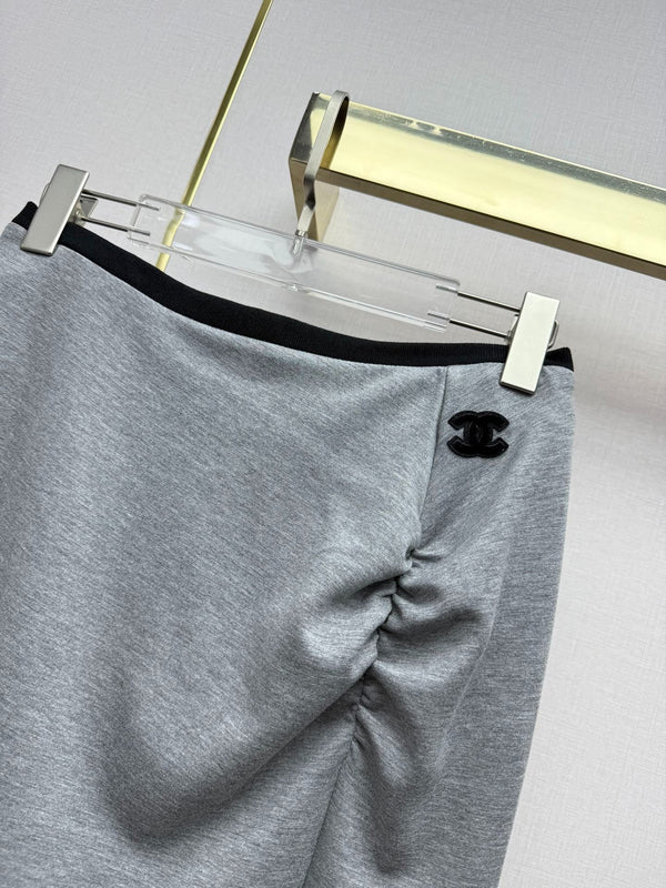 Ensemble jupe et T-shirt Chanel 2026 Coton gris 354770
