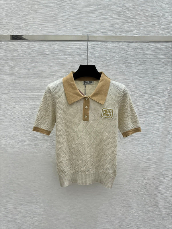 Polo en maille à manches courtes Miumiu 2026 en laine beige et grise