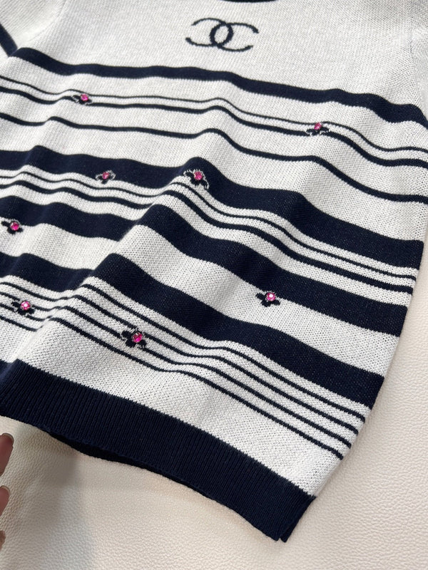 Chanel 2026 Top à manches courtes en maille rayée Noir Blanc Laine Nylon