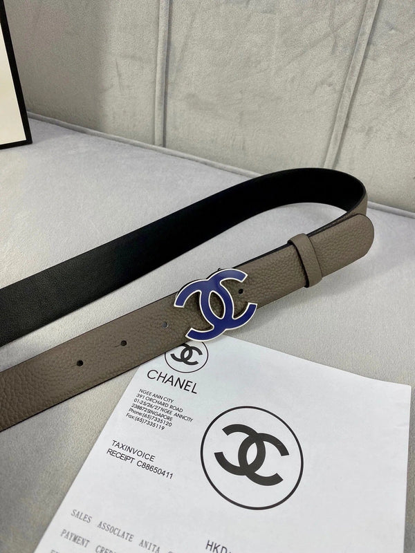 CINTURA CC 30MM IN PELLE DI VITELLO MARRONE MOCA CON LOGO BLU NAVY