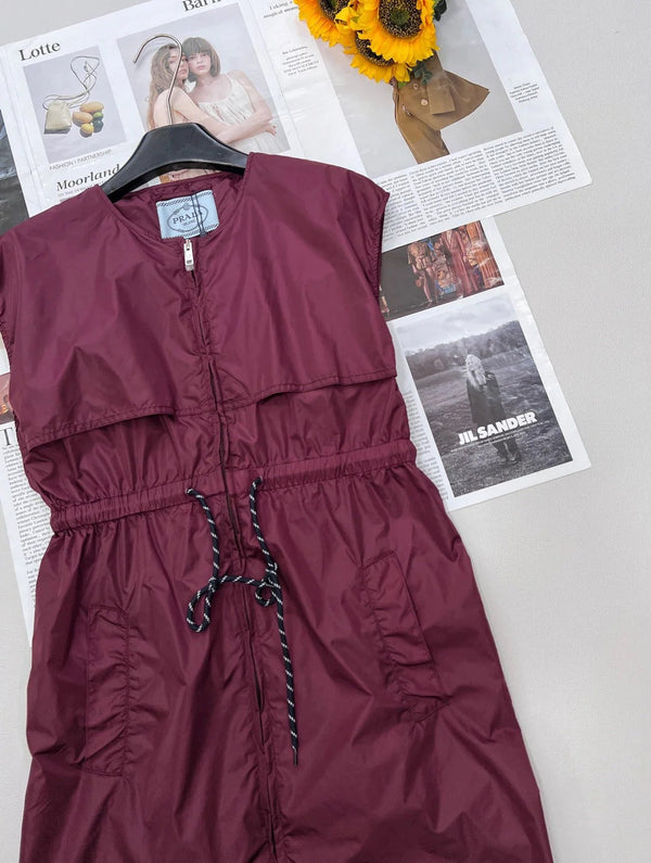 PRADA JUPE À TAILLE ÉLASTIQUE 25S 305