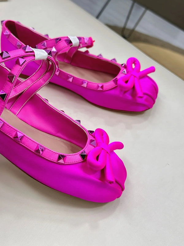 BALLERINES VALENTINO GARAVANI ROCKSTUD EN SATIN ROSE FUSCHIA