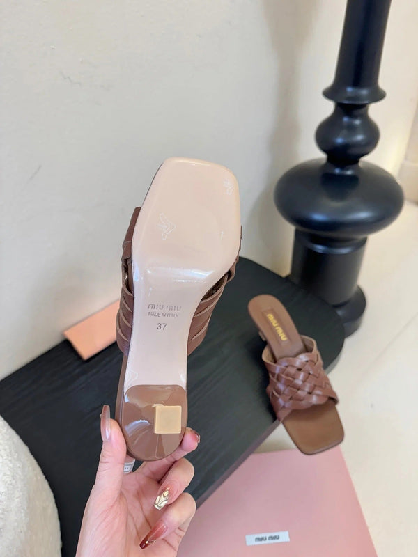 MIU 26ss Flat Sandals 50 Brown Sheepskin 627350
