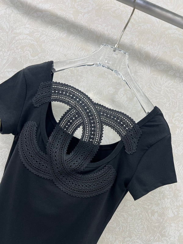 CHANEL SHORT-SLEEVE T-SHIRT 272281